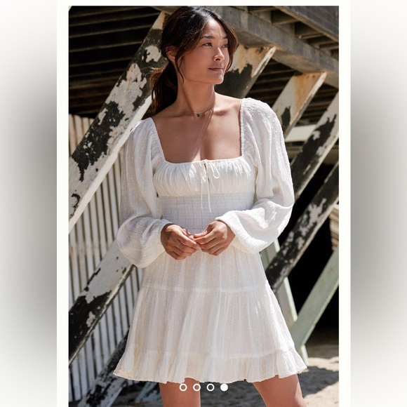 🎉LAST‎ PIECE 🎉LSPACE Cassidy Cover-Up Dress